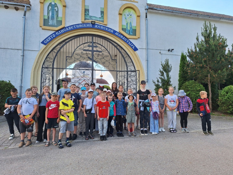Экскурсия  в Свято-Елисаветинский монастырь и Парк птиц.